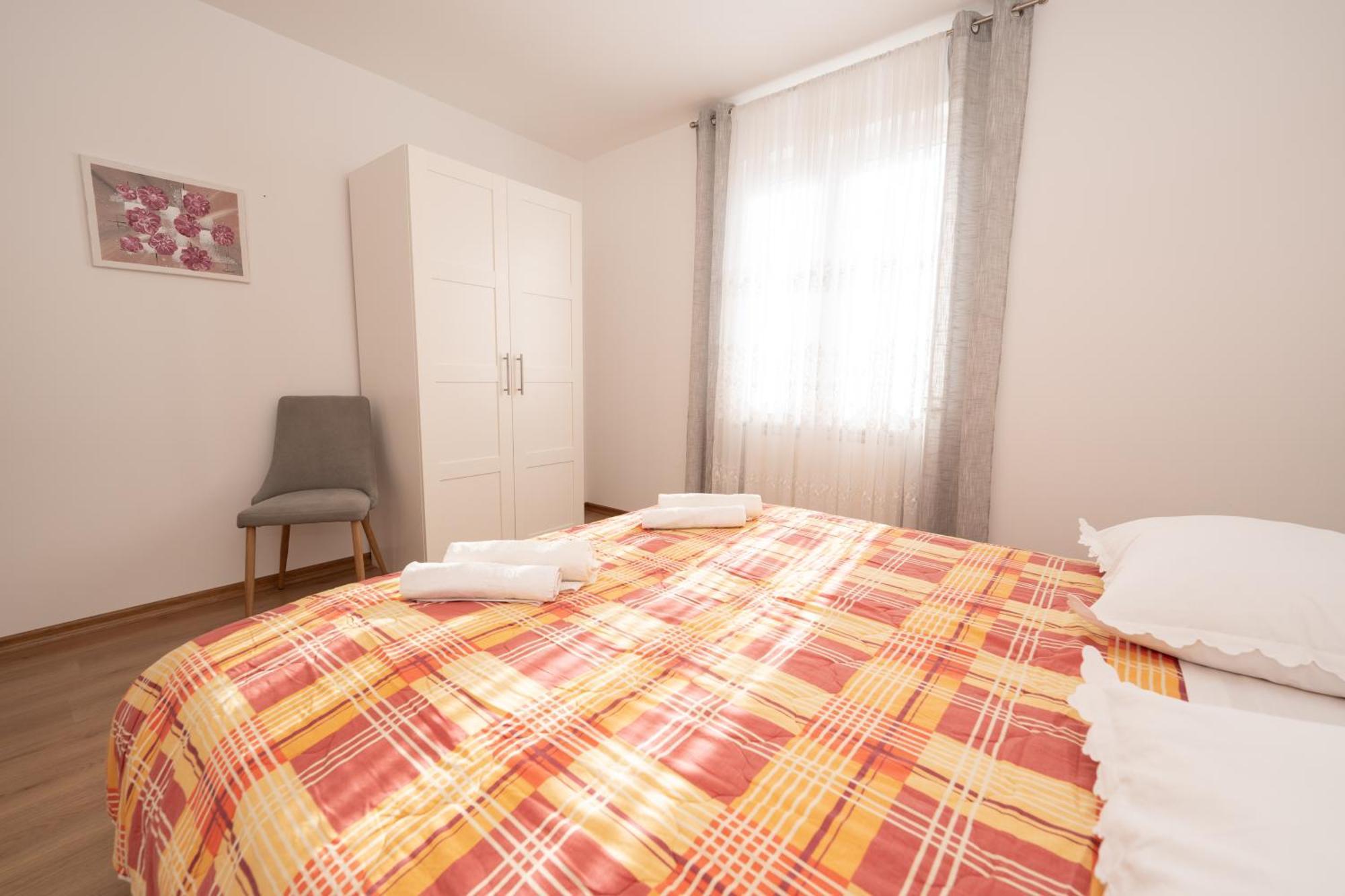 Apartments Biserka Novalja Room photo